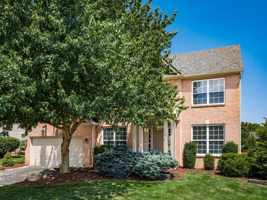 2587 Carla Drive , Lewis Center, OH 43035 Photo 1