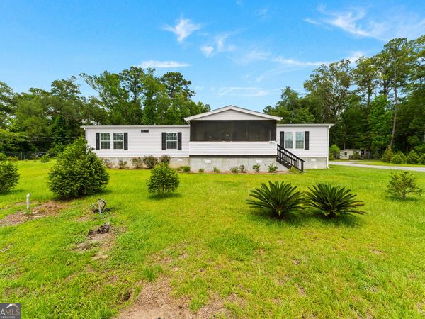 61 Greenway Lane, Midway, GA 31320