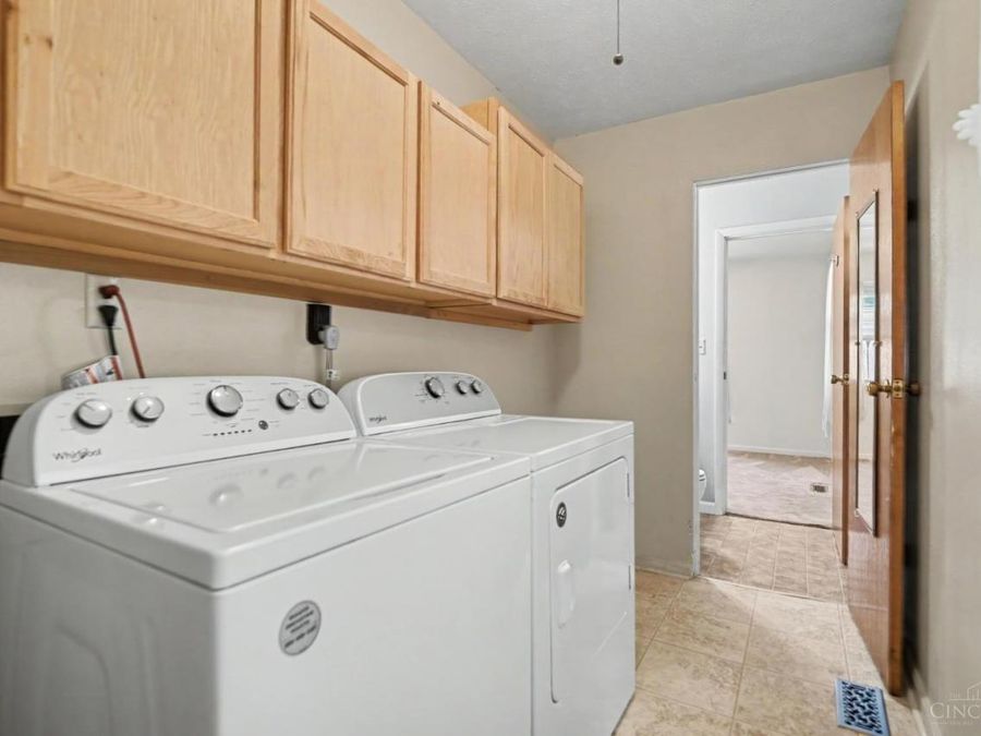 6820 Butler Warren Road, Mason, OH 45040 Photo 12