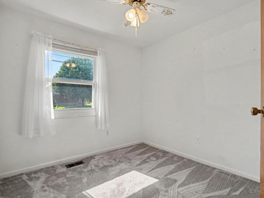 6820 Butler Warren Road, Mason, OH 45040 Photo 8