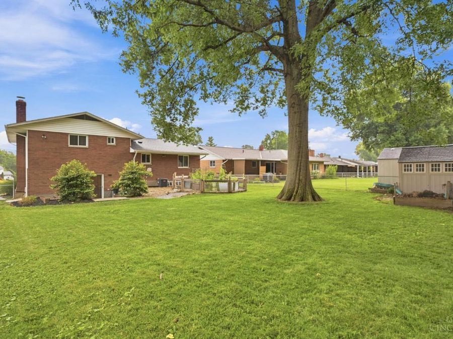 3285 Bellacre Court, Green Township, OH 45248 Photo 37