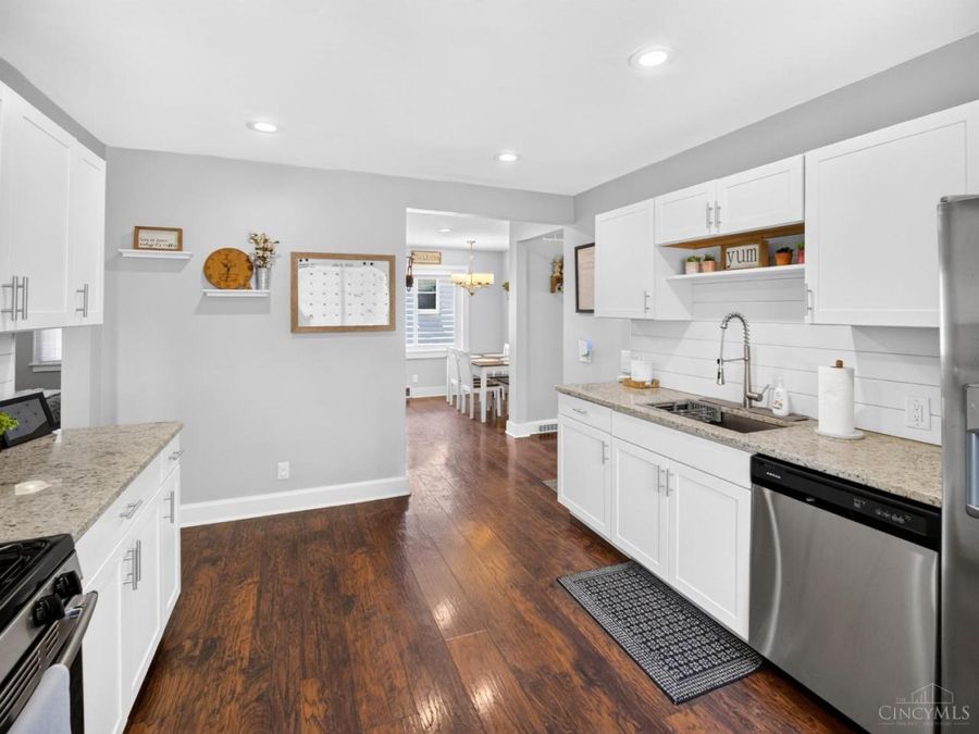 4559 Buxton Road, Sycamore Township, OH 45242 Photo 8