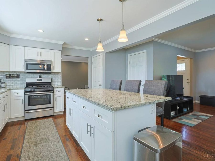 9184 Millcliff Drive, Springfield Township, OH 45231 Photo 13