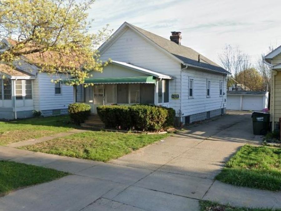43 Forbes Road , Bedford, OH 44146 Photo 1