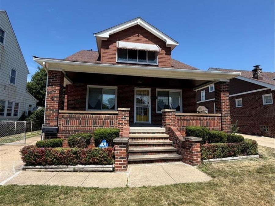18229 Neff Road , Cleveland, OH 44119 Photo 1