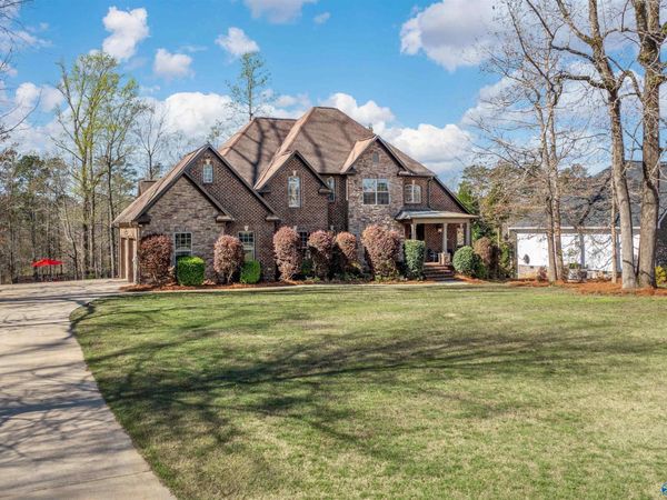 130 Heron Drive SE, Gadsden, AL 35901