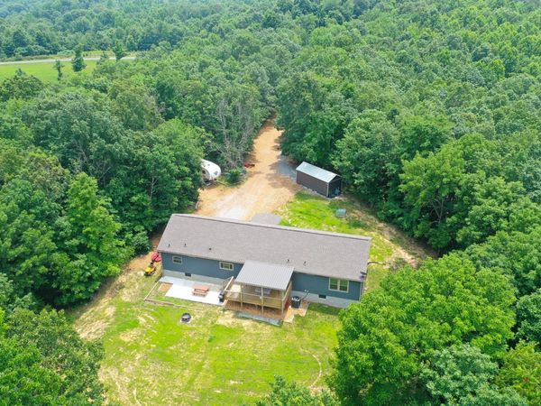 212 Skyline Rdg , Dover, TN 37058