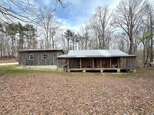 1935 BRUTON RD , Savannah, TN 38372