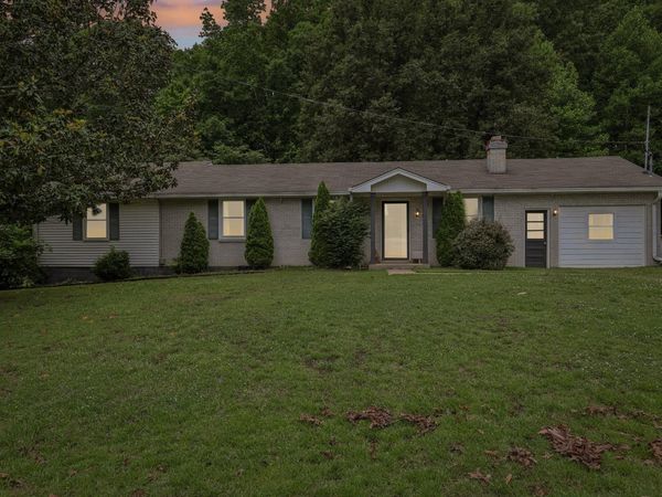 403 Pennington Ln , Cedar Hill, TN 37032