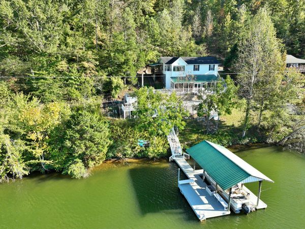 341 Clearwater Drive , Spring City, TN 37381