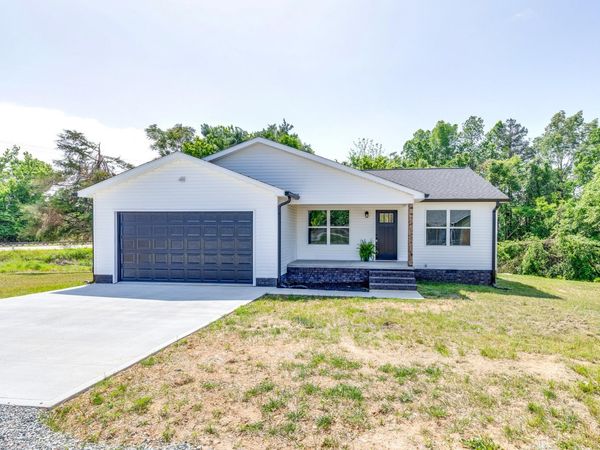 103 Irene Ln , Hohenwald, TN 38462