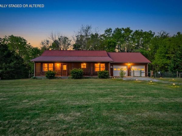 137 Whirlwind Lane , Pikeville, TN 37367