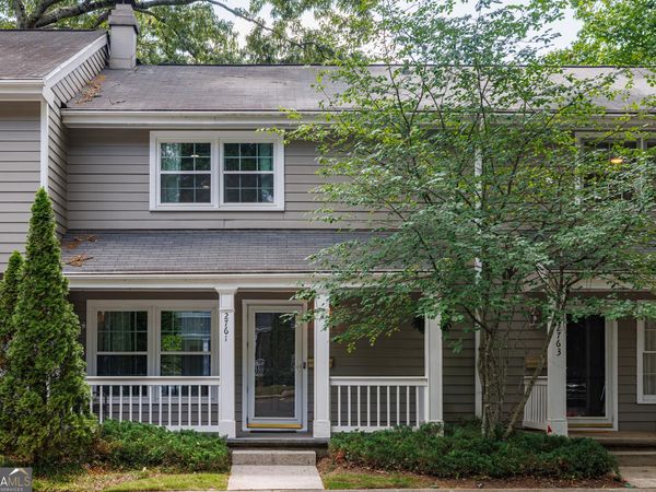 2761 Farmstead Road SE, Smyrna, GA 30080