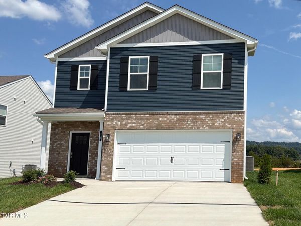 76 Ollie Street, Johnson City, TN 37615