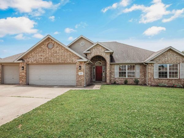 6010 Overland , Siloam Springs, AR 72761