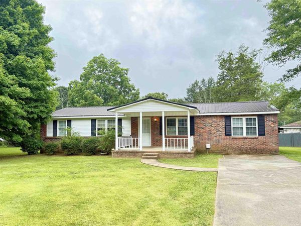 241 Greer Dr, Rogersville, AL 35652