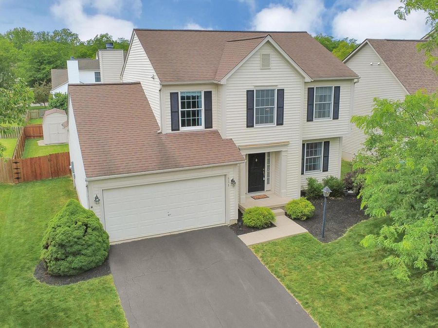 831 Lone Rise Drive W, Marysville, OH 43040 Photo 1