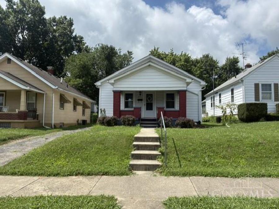 671 Ridgewood Avenue, Hamilton, OH 45013 Photo 2