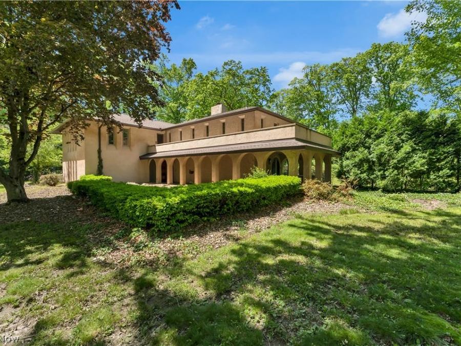 8551 Hunters Trail SE, Howland, OH 44484 Photo 1