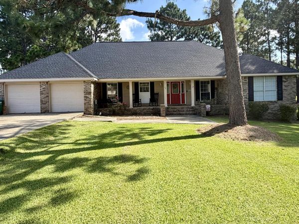 24 Wilglenn Dr., Petal, MS 39465