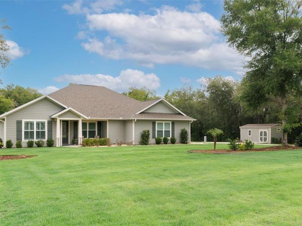 8180 NE 8TH PLACE , HIGH SPRINGS, FL 32643