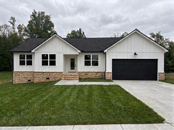 2008 Cedar Valley Court , Dickson, TN 37055