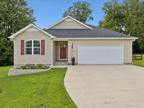 111 Fiddlers Ct , Pulaski, TN 38478