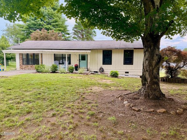 571 Patterson Road , Walland, TN 37886