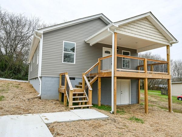 1072 12th Street NE, Cleveland, TN 37311