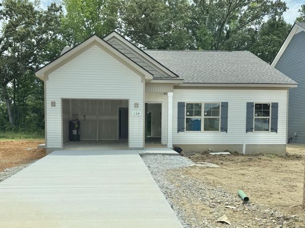 124 Stonehenge Cir , Manchester, TN 37355