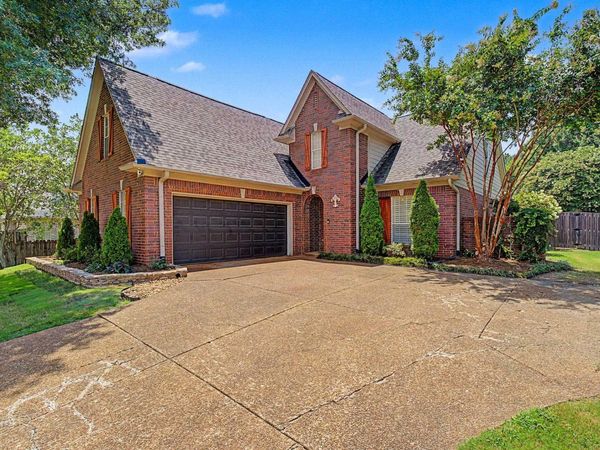 3399 BURLOE LN, Bartlett, TN 38133