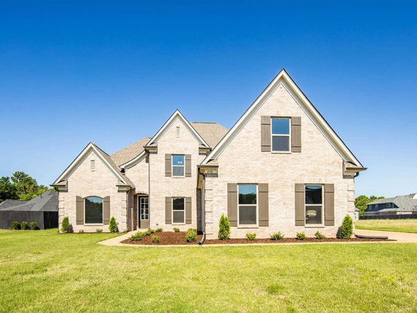 430 MARRIETTA DR, Oakland, TN 38060