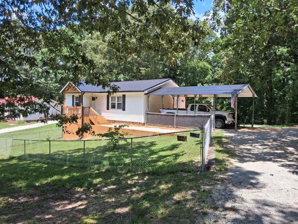 60 Jayson St , Camden, TN 38320