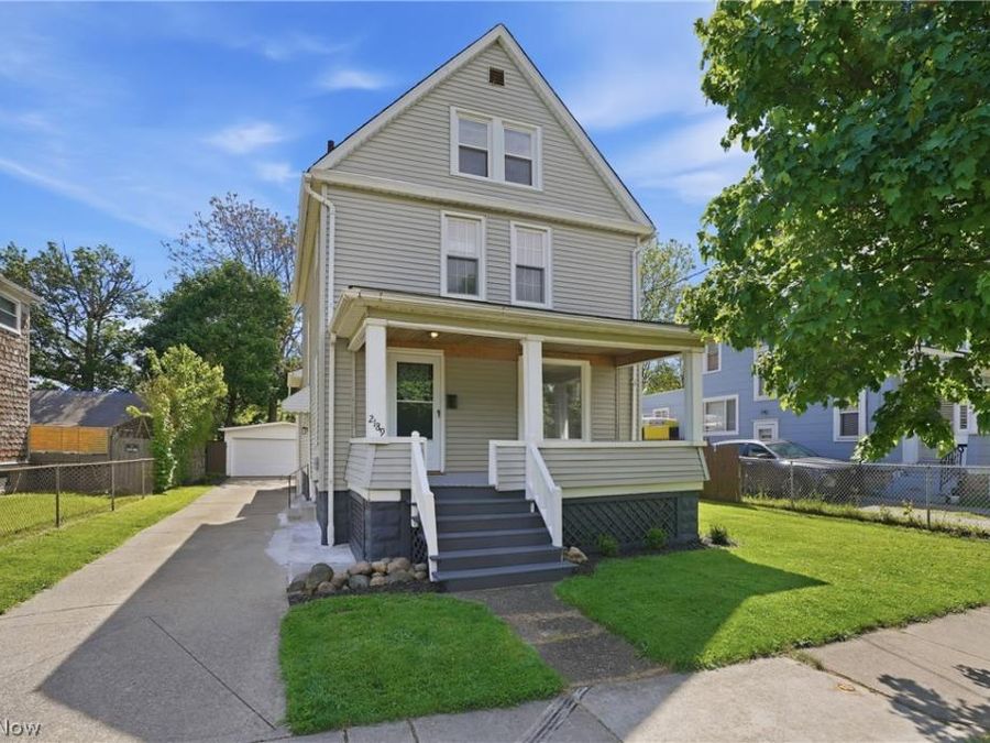 2189 20th Street SW, Akron, OH 44314 Photo 1