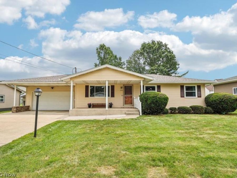 2758 Shellhart Road , Norton, OH 44203 Photo 1