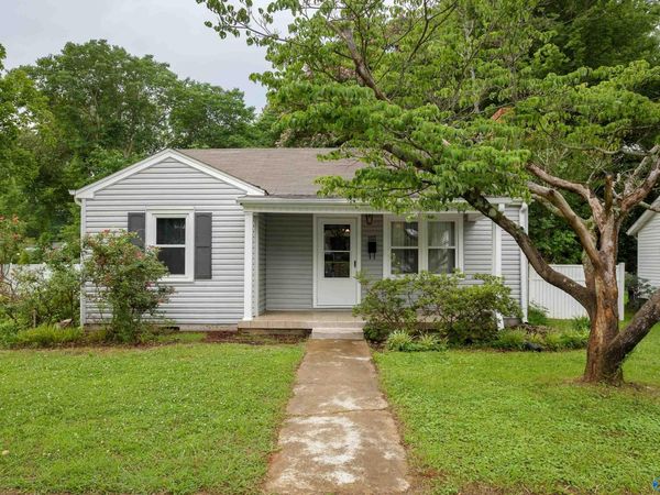 1011 E 1st Street, Tuscumbia, AL 35674