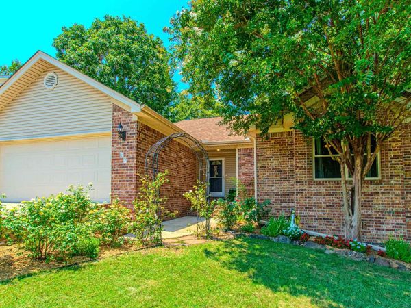 22 Twin Lakes , Cabot, AR 72023