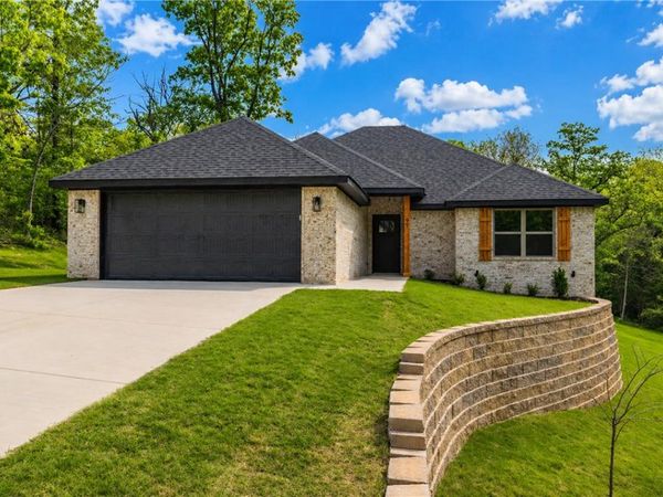 95 Shetland Drive , Bella Vista, AR 72715