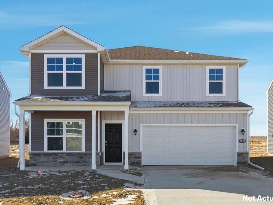 230 Vine Grove Drive , Circleville, OH 43113 Photo 1