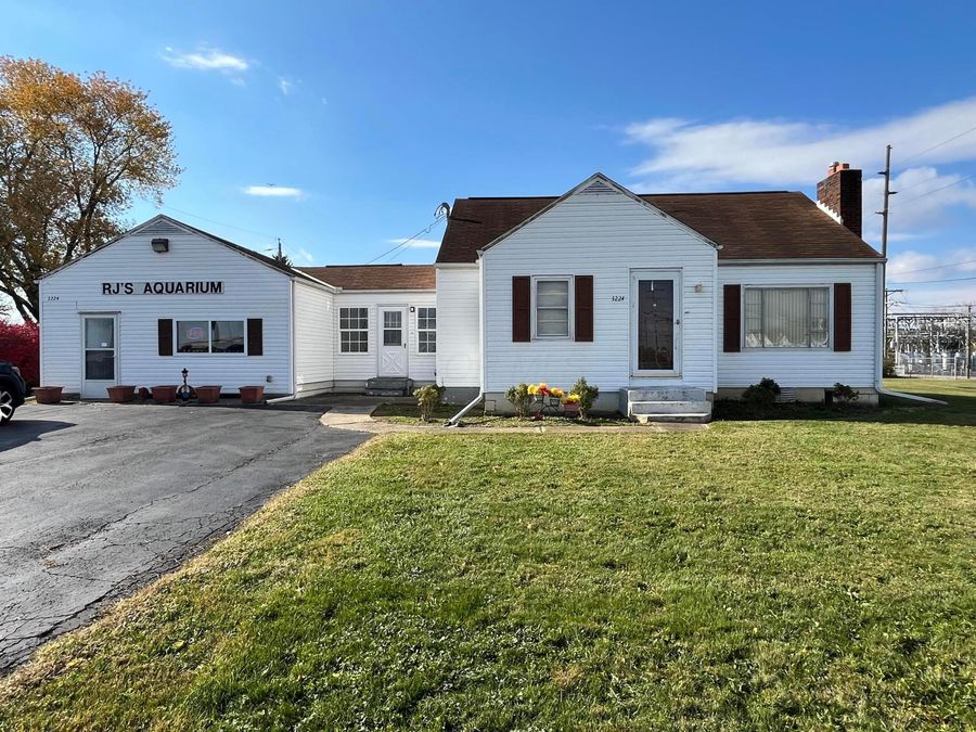 3224 Hebron Road , Hebron, OH 43025 Photo 1