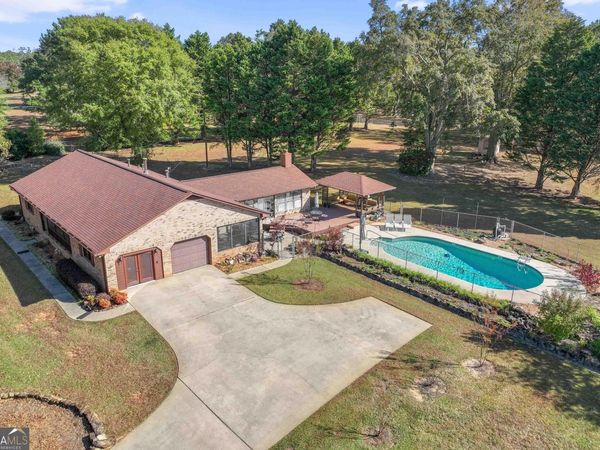 171 Wynn Drive, Hampton, GA 30228