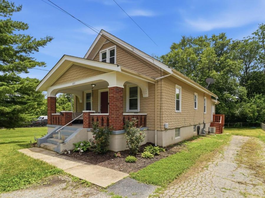 1897 Springdale Road, Springfield Township, OH 45231 Photo 4