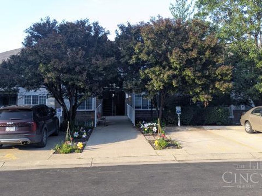 9810 Regatta Drive, Unit 107, Colerain Township, OH 45252 Photo 1