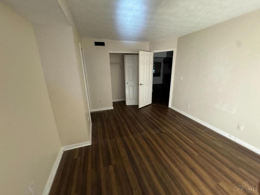 9810 Regatta Drive, Unit 107, Colerain Township, OH 45252 Photo 17