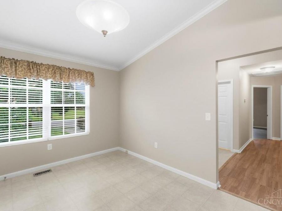 170 Heffron Circle, Hamilton Township, OH 45039 Photo 11