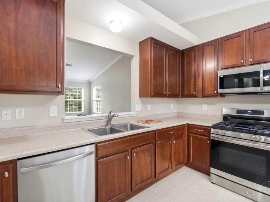 170 Heffron Circle, Hamilton Township, OH 45039 Photo 14