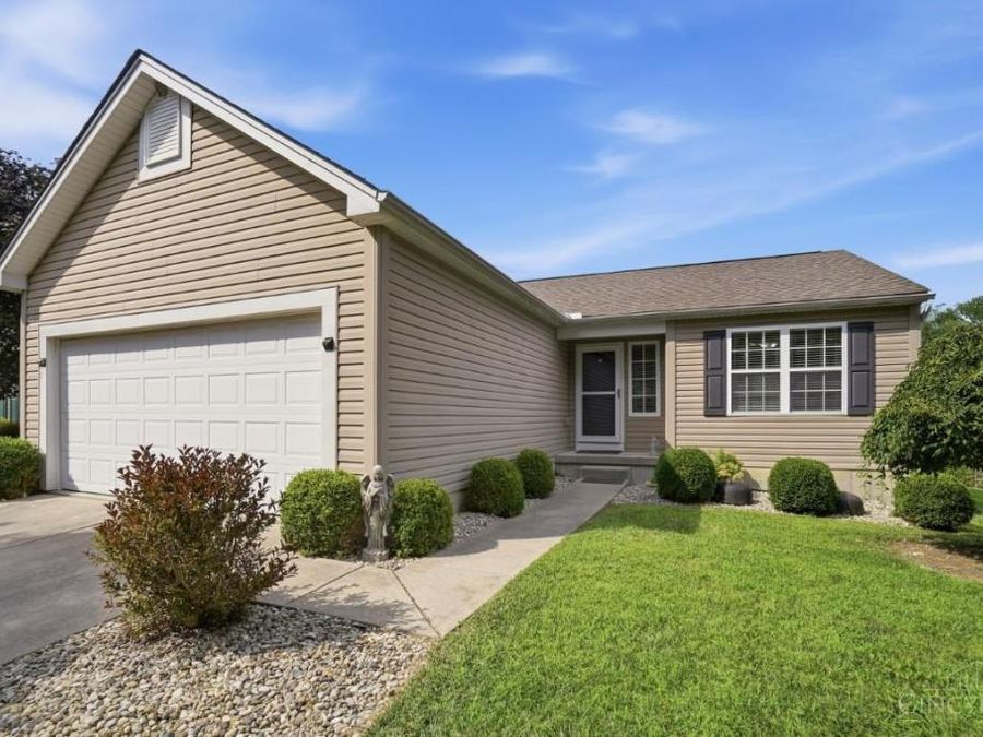 170 Heffron Circle, Hamilton Township, OH 45039 Photo 3