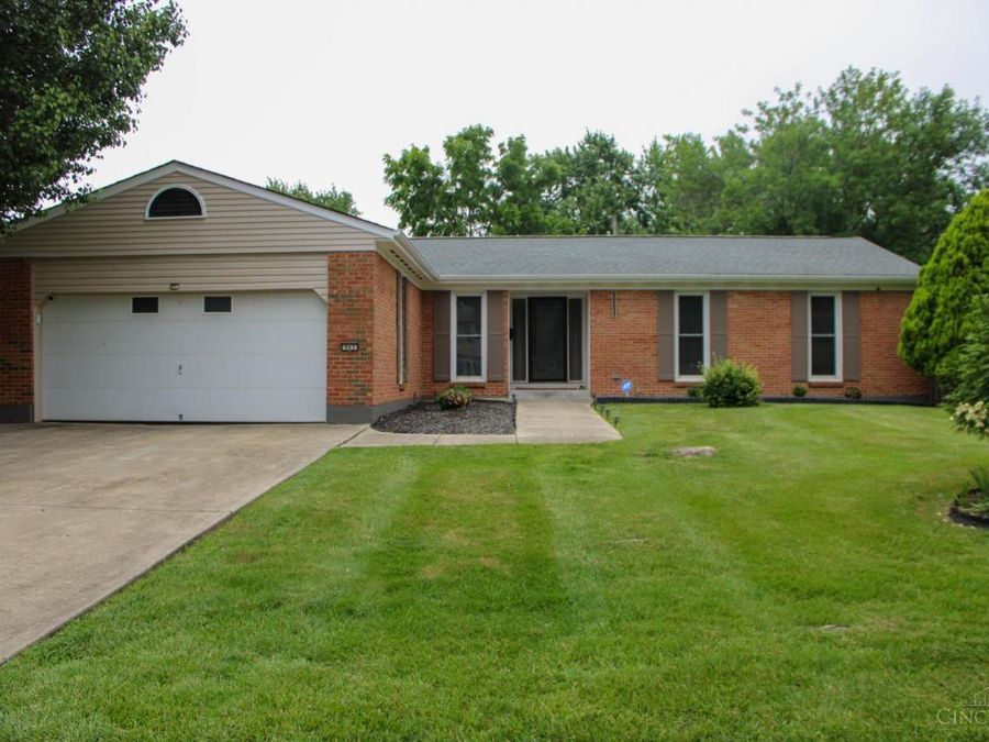 903 Clearfield Lane, Springdale, OH 45240 Photo 1