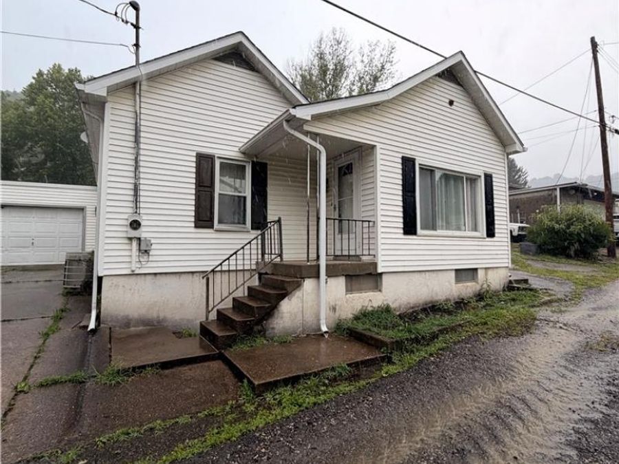 54960 Maple Avenue , Lansing, OH 43934 Photo 1