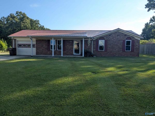 18551 Prescott Street, Athens, AL 35614